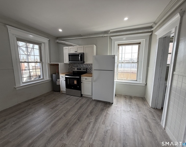 483 Barnum Avenue - Photo Thumbnail 7