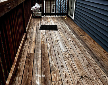 36 2nd Avenue - Photo Thumbnail 3