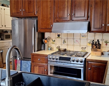 22 Brownell St - Photo Thumbnail 17