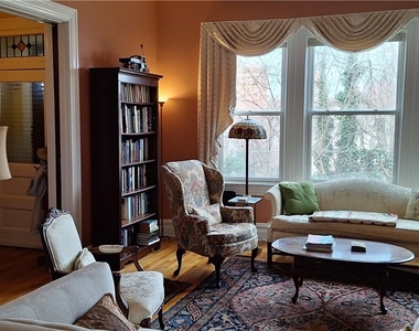 22 Brownell St - Photo Thumbnail 7