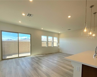 155 Marlette Creek Place - Photo Thumbnail 8