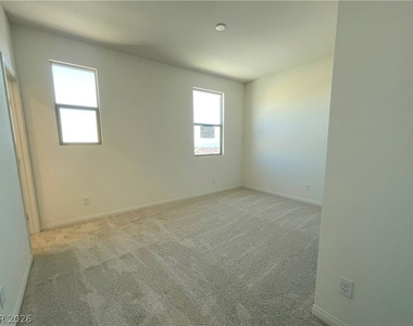 155 Marlette Creek Place - Photo Thumbnail 13