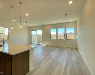 155 Marlette Creek Place - Photo Thumbnail 6