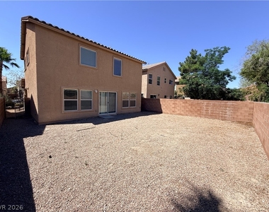 2416 Cockatoo Drive - Photo Thumbnail 19