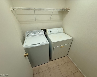 2416 Cockatoo Drive - Photo Thumbnail 18