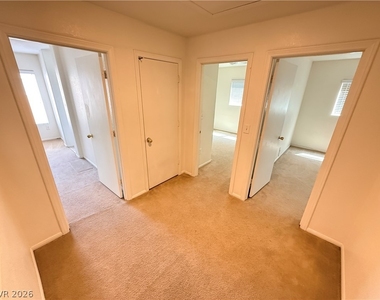 2416 Cockatoo Drive - Photo Thumbnail 11