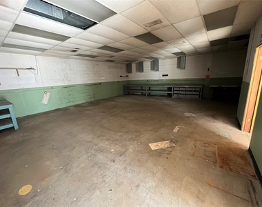 4 Erie Street - Photo Thumbnail 9