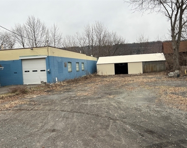 4 Erie Street - Photo Thumbnail 13