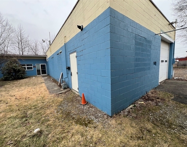 4 Erie Street - Photo Thumbnail 17