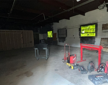 4 Erie Street - Photo Thumbnail 21
