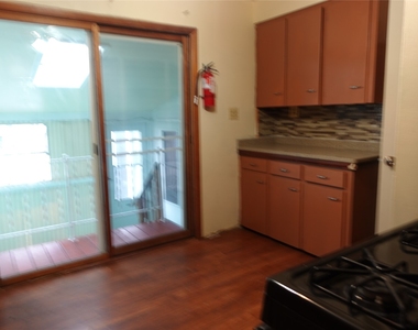 57 Fowler Avenue - Photo Thumbnail 10