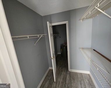 629 Hanson Street - Photo Thumbnail 7