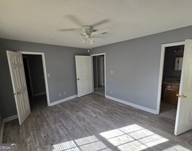629 Hanson Street - Photo Thumbnail 9