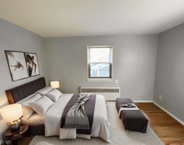 48 Southgate Rd - Photo Thumbnail 2