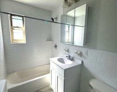 48 Southgate Rd - Photo Thumbnail 4