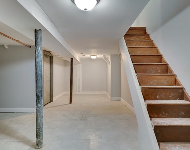 75 Woodbine Street - Photo Thumbnail 8