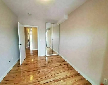 211 61st Street - Photo Thumbnail 7