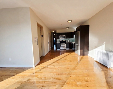 211 61st Street - Photo Thumbnail 3