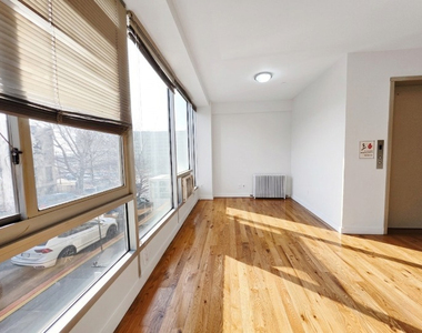 211 61st Street - Photo Thumbnail 4