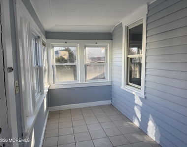 811 Central Avenue - Photo Thumbnail 2
