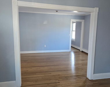 811 Central Avenue - Photo Thumbnail 6