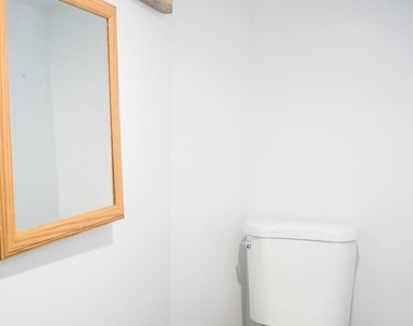 323 14th Avenue - Photo Thumbnail 11