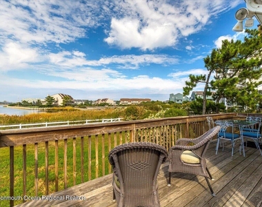 15 Riverview Road - Photo Thumbnail 6
