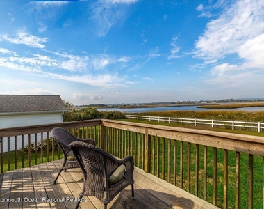 15 Riverview Road - Photo Thumbnail 5