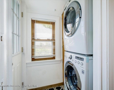 15 Riverview Road - Photo Thumbnail 33