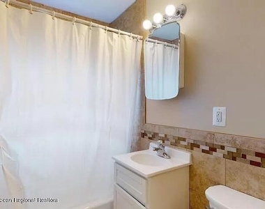 590 Ocean Avenue - Photo Thumbnail 6