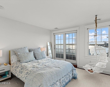 1200 Bay Avenue - Photo Thumbnail 25