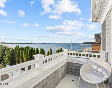 1200 Bay Avenue - Photo Thumbnail 16