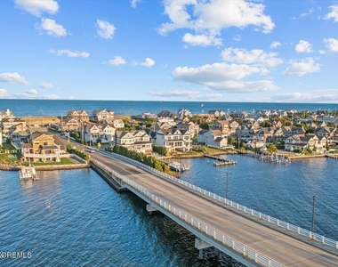 1200 Bay Avenue - Photo Thumbnail 44