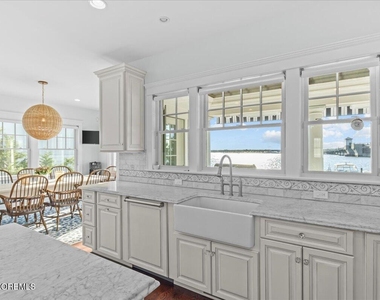 1200 Bay Avenue - Photo Thumbnail 11