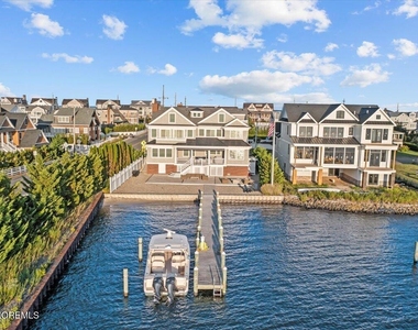 1200 Bay Avenue - Photo Thumbnail 2