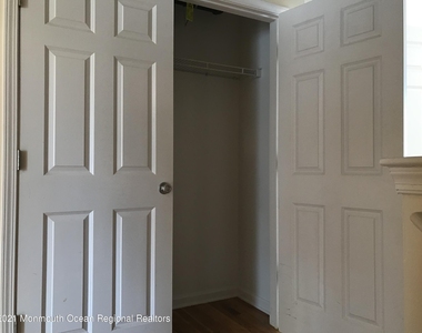 112 Morris Avenue - Photo Thumbnail 15