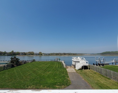 754 Ocean Avenue - Photo Thumbnail 3