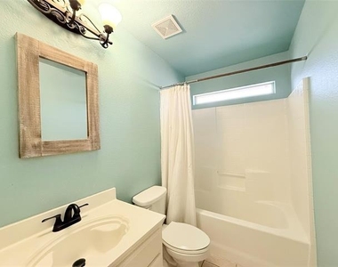 2713 Flint Rock Drive - Photo Thumbnail 16