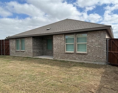4124 Turquoise Avenue - Photo Thumbnail 15