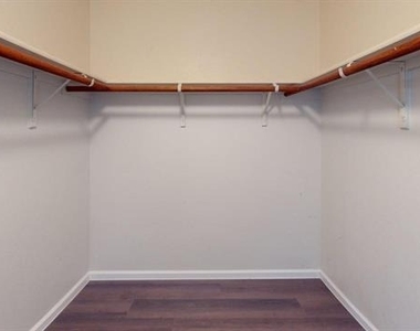 1309 Dawson Way - Photo Thumbnail 20