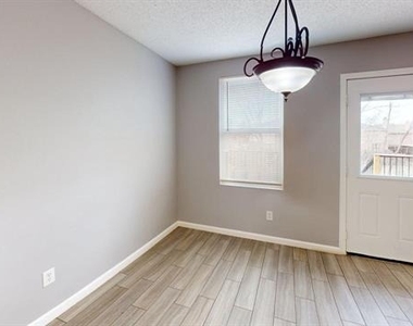 1309 Dawson Way - Photo Thumbnail 6