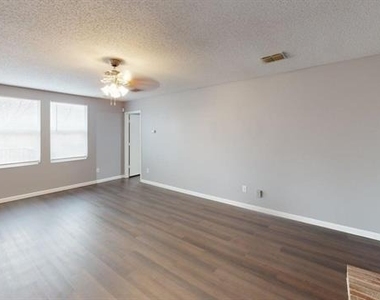 1309 Dawson Way - Photo Thumbnail 8