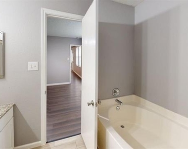 1309 Dawson Way - Photo Thumbnail 18