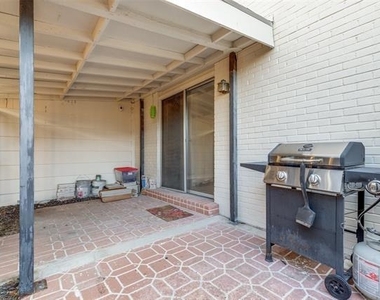 15909 Archwood Lane - Photo Thumbnail 22