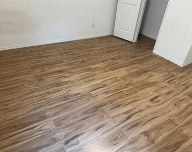 1729 High Perch Lane - Photo Thumbnail 7