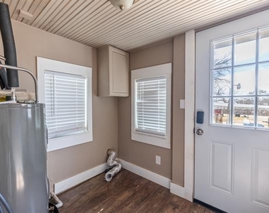 203 W Purdom Avenue - Photo Thumbnail 19