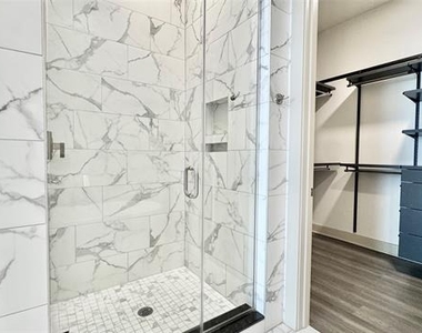 3330 Oak Grove Avenue - Photo Thumbnail 15