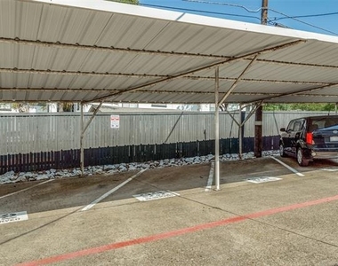 4744 Bradford Drive - Photo Thumbnail 15