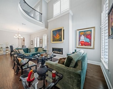 7513 Renaissance Boulevard - Photo Thumbnail 3