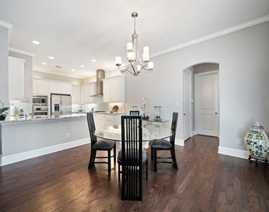 7513 Renaissance Boulevard - Photo Thumbnail 6